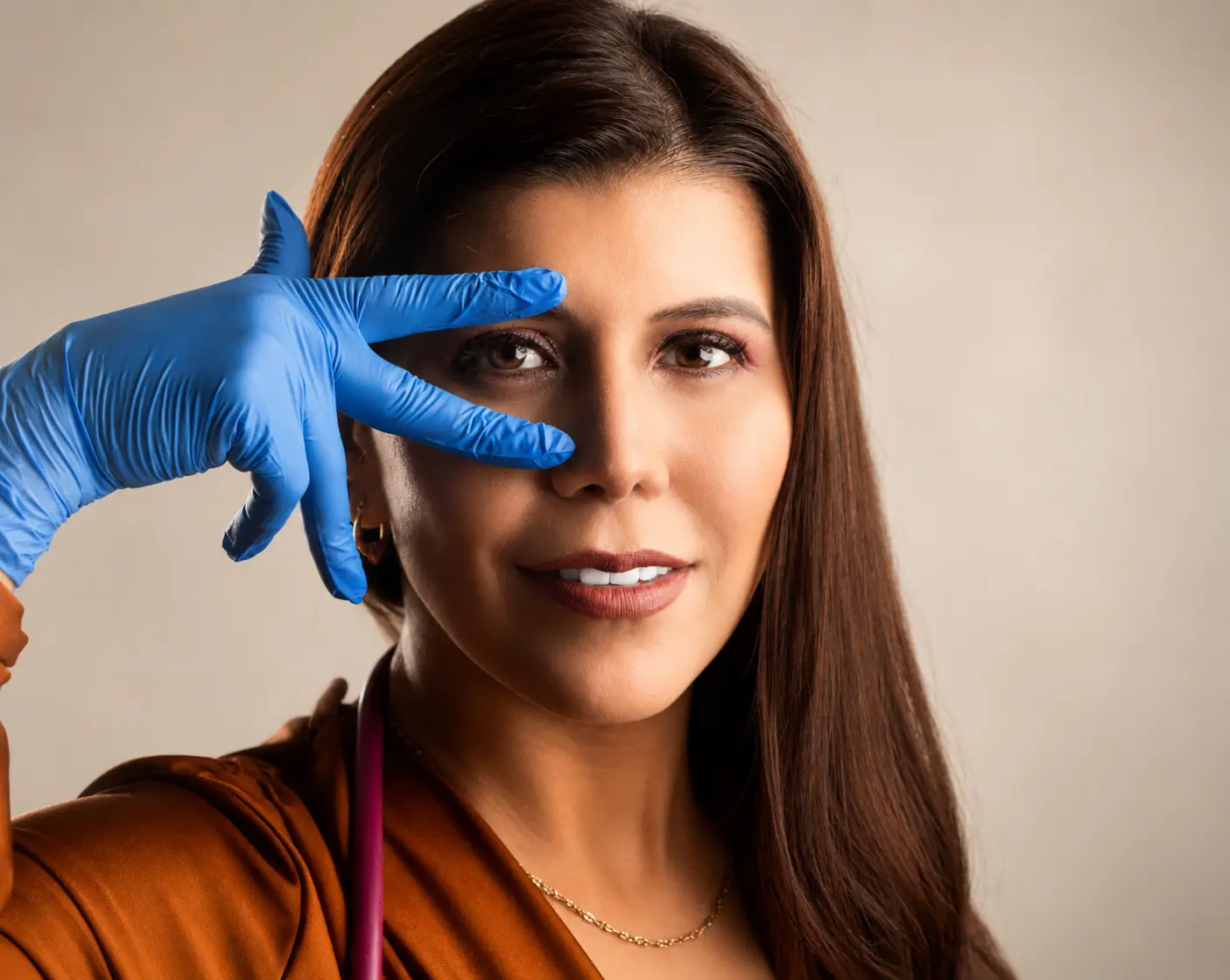 Ácido hialurónico facial con valoración médica